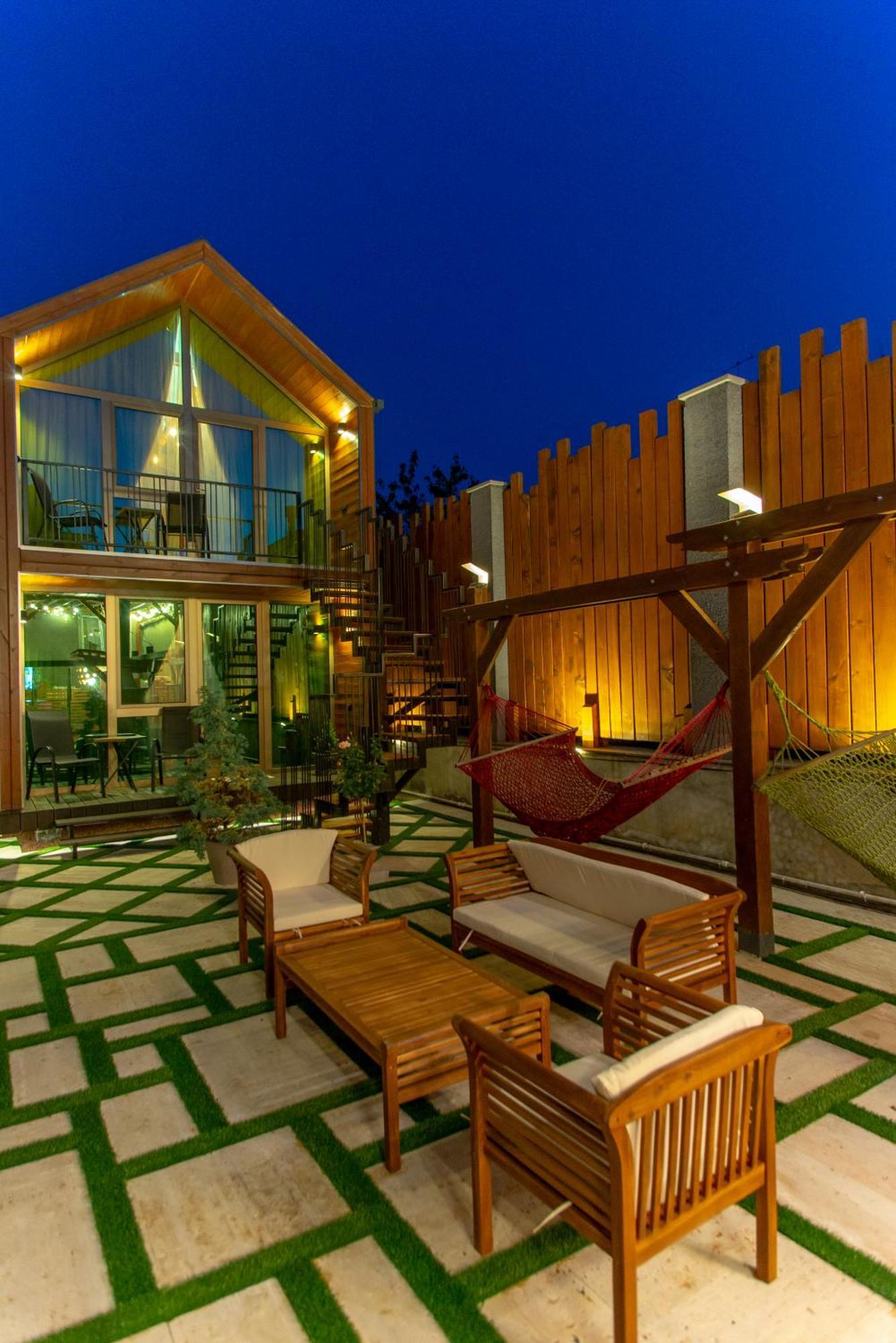 Wanderholic Telavi Exterior foto